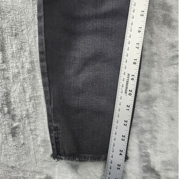 Maurices M. Jeans Women 6 Black Distressed High Rise Skinny Crop Raw Hem Stretch - Picture 10 of 12